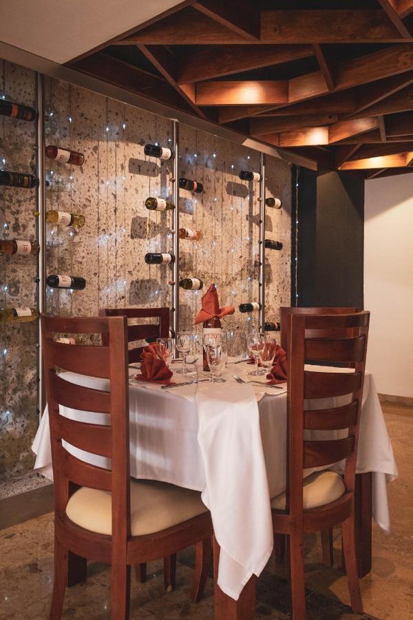 Hotel Bachue Barrancabermeja Eksteriør billede